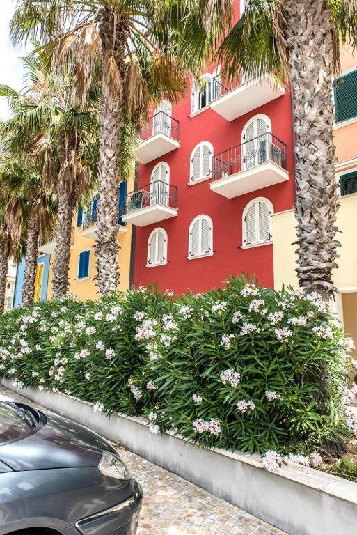 P010 - Porto Recanati, Nuovo Monolocale Fronte Mare מראה חיצוני תמונה