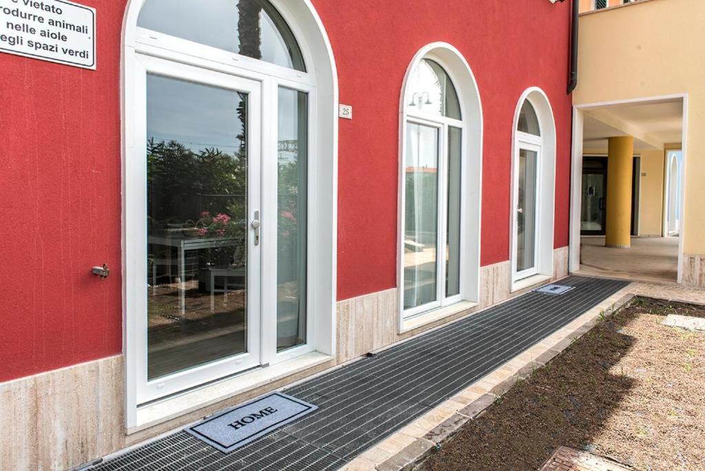 P010 - Porto Recanati, Nuovo Monolocale Fronte Mare מראה חיצוני תמונה