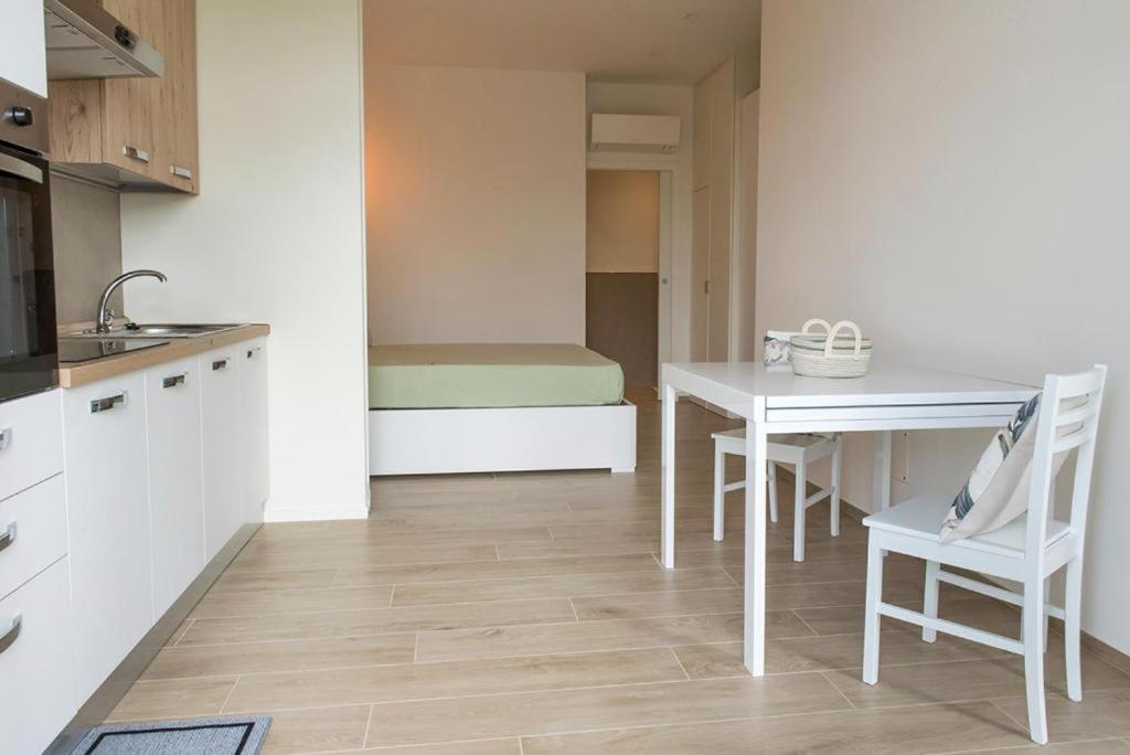 P010 - Porto Recanati, Nuovo Monolocale Fronte Mare מראה חיצוני תמונה